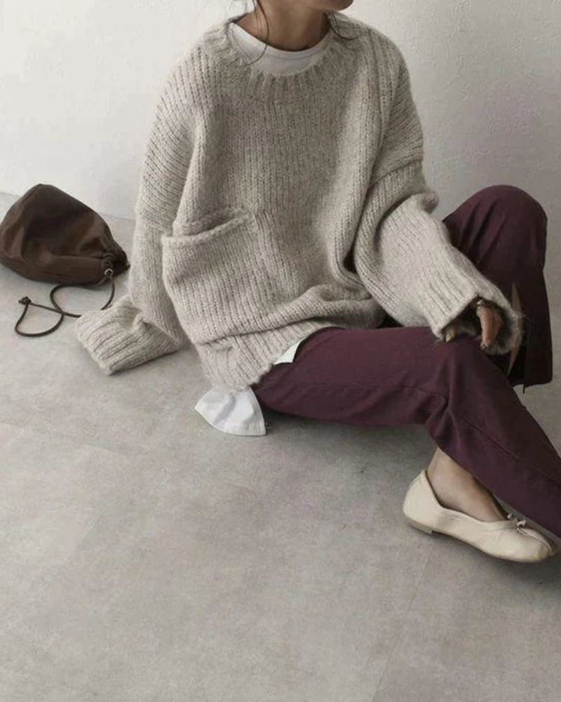 Cozy Oversized Sweater - Front Pocket Detail