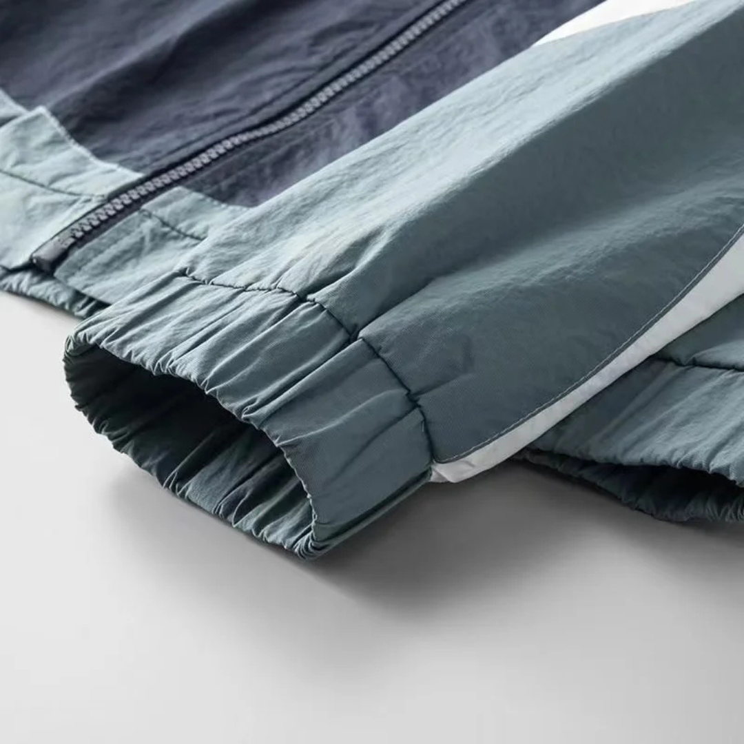 Men's Lightweight Windbreaker Jacket | Hooded