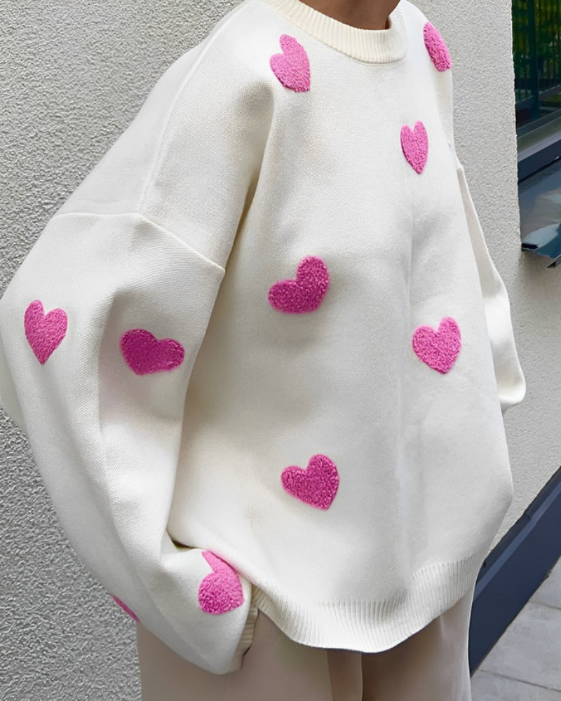 Women’s Oversized Heart Print Sweatshirt - Lounge Pullover