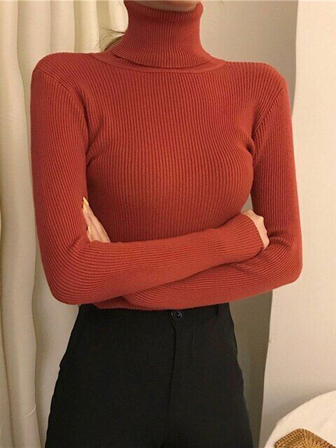 Violet | Winter-Ready Cashmere Turtleneck Sweater