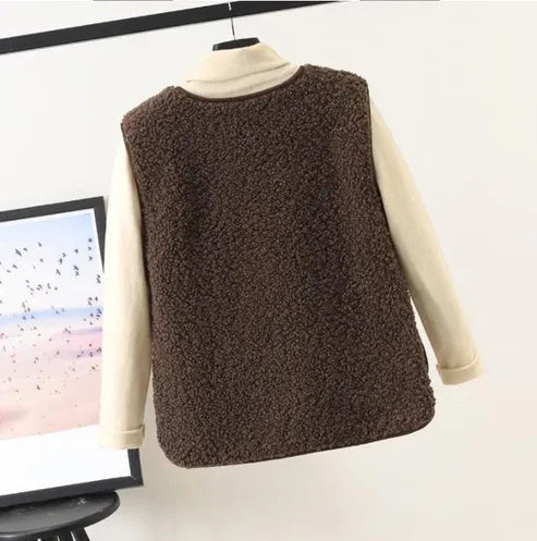 Women’s Textured Fleece Vest – Sleeveless & Layering Essential